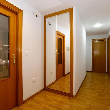 Agora Apartment *